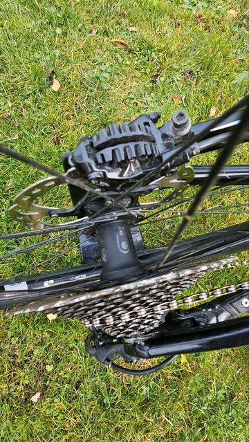 Used Specialized Stumpjumper SRAM X01 Eagle 2018 Mountainbike, White — image 6 of 16