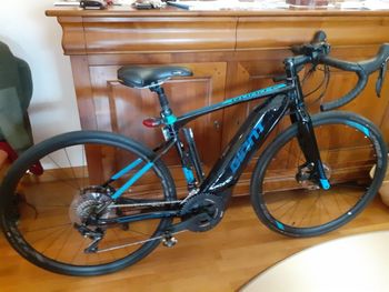 Used Giant Road e+ Shimano Ultegra 2018 Road & Gravel — image 5 of 8