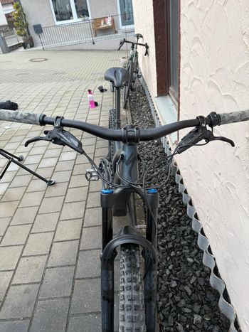 Used Specialized Turbo Levo Expert Carbon 2021 2021 Mountainbike — image 10 of 14