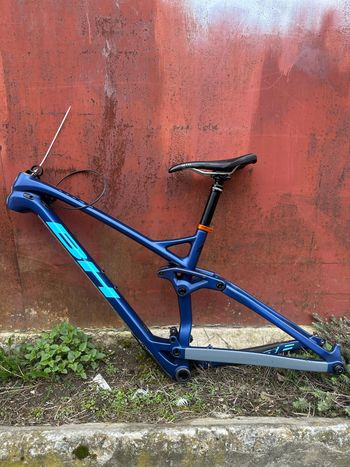 Used BH Bikes BH Bikes Custom Frameset 2022 Mountainbike, Azul — image 2 of 4