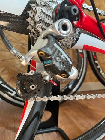 Used Pinarello Pinarello Custom Campagnolo Record 2015 Road & Gravel, Red — image 4 of 6