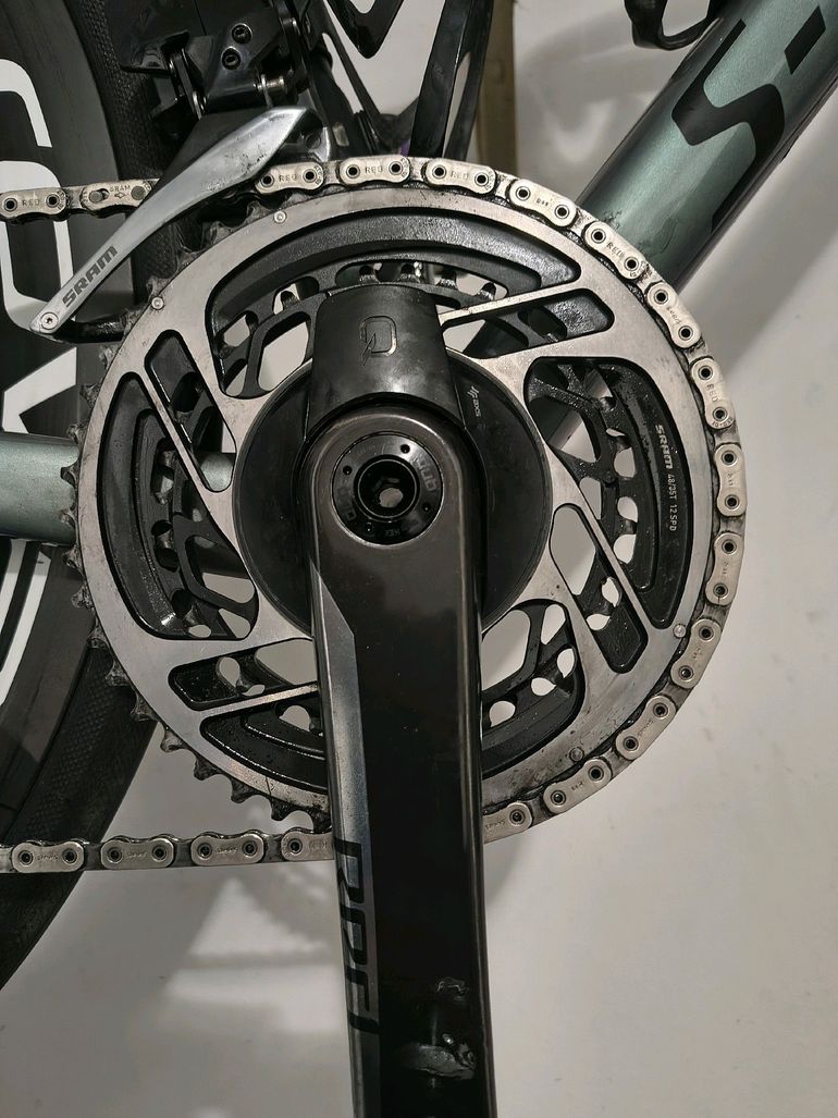 Used Specialized Tarmac SRAM Red eTap AXS 2023 Road & Gravel, Light Gray — image 7 of 9