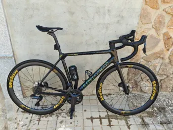 Used Bianchi Specialissima Shimano Ultegra Di2 2023 Racefiets & gravel