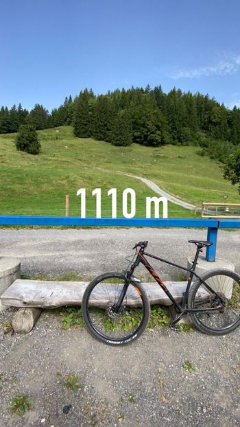 Used KTM Peak Shimano Deore XT 2022 Mountainbike, Negro — image 3 of 4