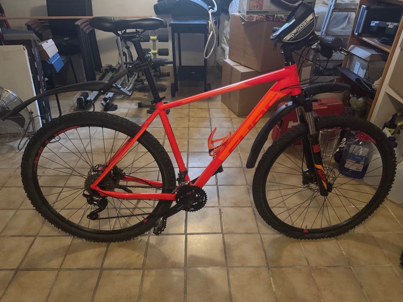 Used CUBE ATTENTION 2019 2019 Mountainbike, Red, 27.5, 29 — image 1 of 3