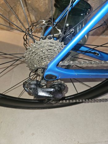 Used Canyon ultimate cf sl Ultimate CF SL 2021 Road & Gravel, Blue — image 6 of 7