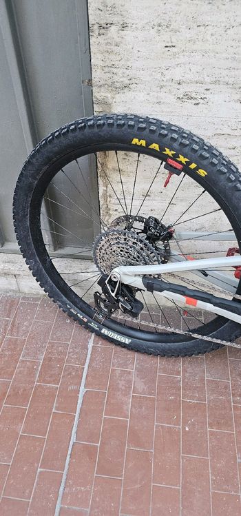 Used Mondraker Crafty SRAM XX SL Eagle AXS (T-Type) 2025 Mountainbike, White — image 10 of 16