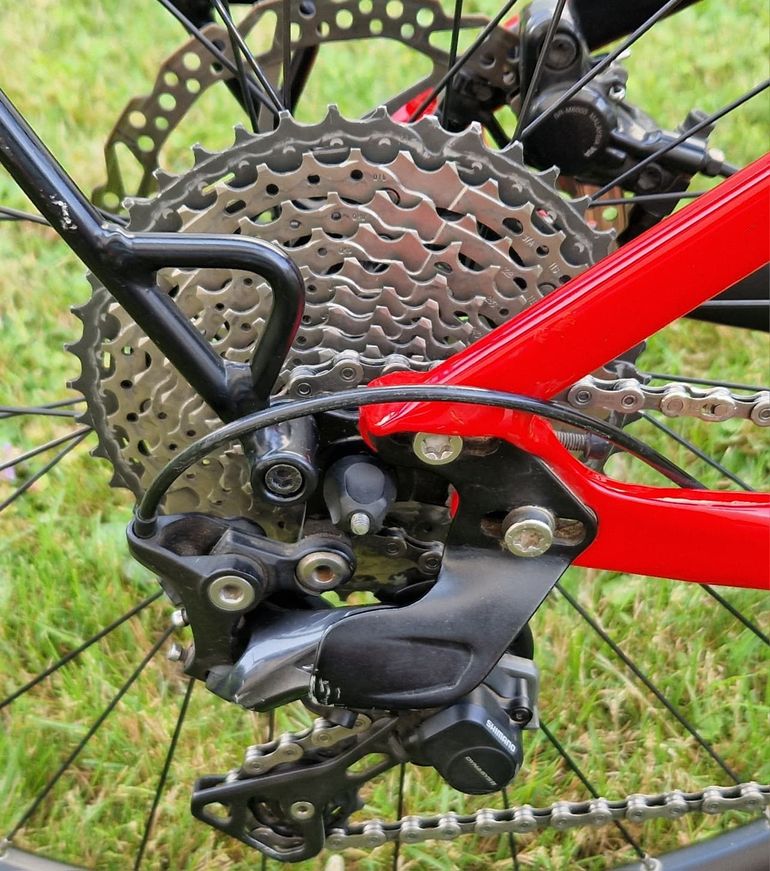 Used Trek Super Commuter+ Shimano Deore XT 2019 Urban, Rot — image 29 of 37