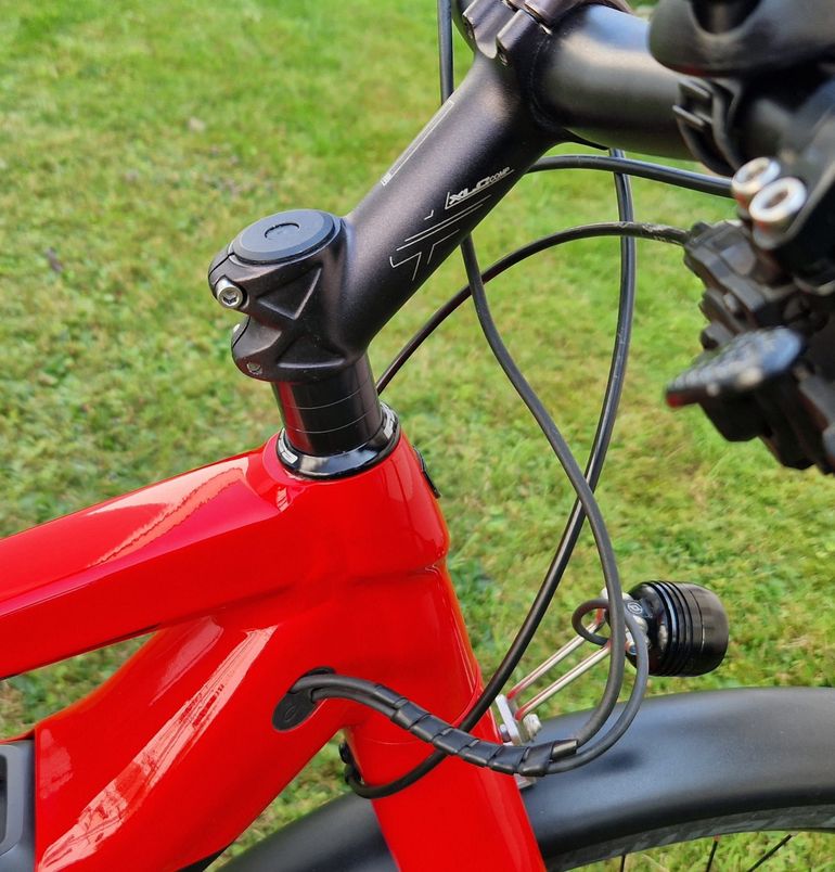 Used Trek Super Commuter+ Shimano Deore XT 2019 Urban, Rot — image 9 of 37