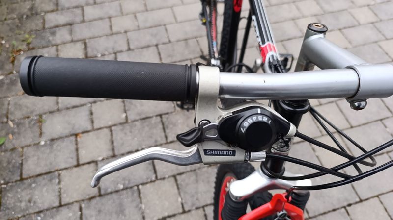 Gebrauchtes Peugeot Custom Shimano Altus 1998 Mountainbike, Schwarz, 26 — Bild 11 von 11