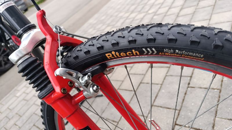 Gebrauchtes Peugeot Custom Shimano Altus 1998 Mountainbike, Schwarz, 26 — Bild 8 von 11