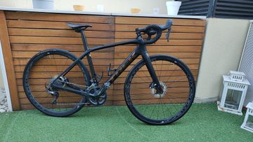 Brugt Trek Domane Shimano Ultegra 2023 Road & Gravel