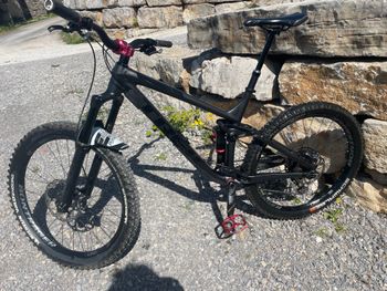 Trek, Trek Remedy 8 Enduro