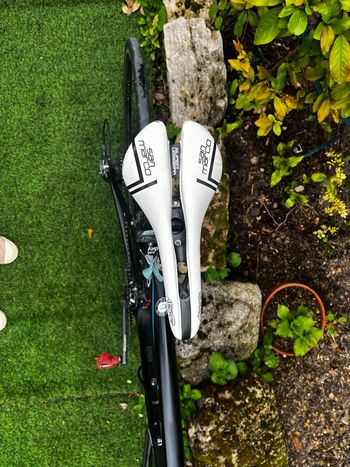 Used Pinarello F10 SRAM Force 2017 Road & Gravel — image 9 of 13