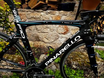 Used Pinarello F10 SRAM Force 2017 Road & Gravel — image 7 of 13