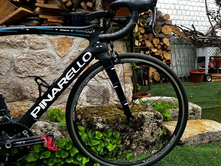 Used Pinarello F10 SRAM Force 2017 Road & Gravel — image 8 of 13