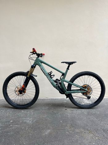 Santa Cruz, Bronson R / Carbon C / 27.5 2021