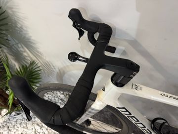 Megamo PULSE ELITE 20 2024 2024 Road & Gravel usato, Bianco — immagine 2 di 11