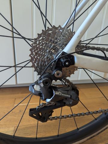 Used BH G7 Shimano Ultegra Di2 2019 Road & Gravel, White — image 5 of 7