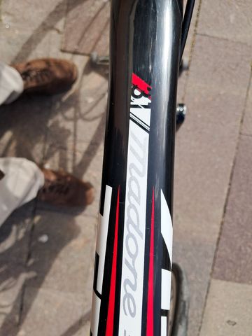 Used Trek Madone 3.1 2011 2011 Road & Gravel, Black — image 3 of 11