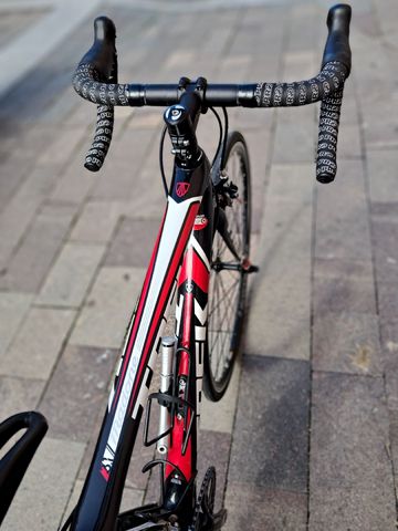 Used Trek Madone 3.1 2011 2011 Road & Gravel, Black — image 10 of 11