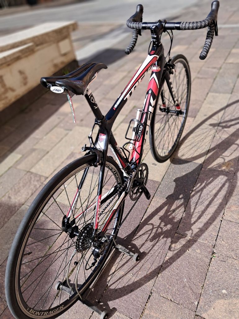 Used Trek Madone 3.1 2011 2011 Road & Gravel, Black — image 9 of 11