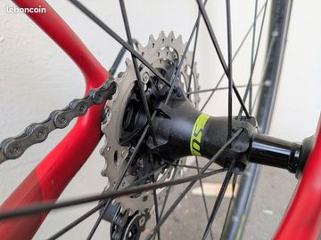 Trek Domane Shimano Ultegra 2016 Road & Gravel d'occasion — image 8 sur 28