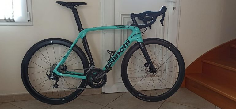 Bianchi Oltre XR3 Ultegra 2019 — Price & Specs | 2BX