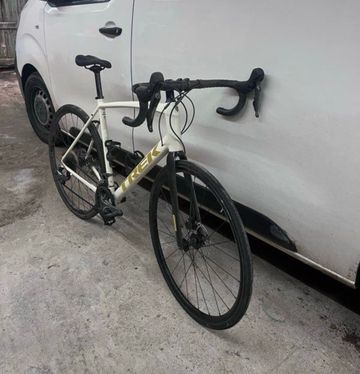 Brugt Trek Domane AL 4 Gen 4 2024 2024 Road & Gravel