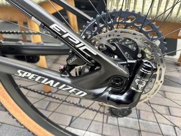 Specialized S-Works Epic 2023 2023 Mountainbike usato, Nero — immagine 10 di 12