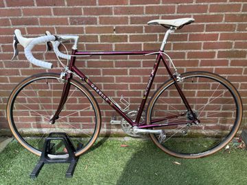 Used Gazelle Custom Campagnolo Veloce 1977 Road & Gravel, Red — image 26 of 37
