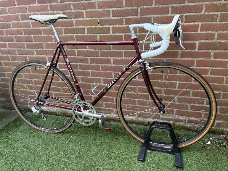 Gebrauchtes Gazelle Custom Campagnolo Veloce 1977 Road & Gravel, Rot — Bild 7 von 37