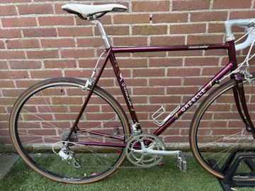 Used Gazelle Custom Campagnolo Veloce 1977 Road & Gravel, Red — image 5 of 37