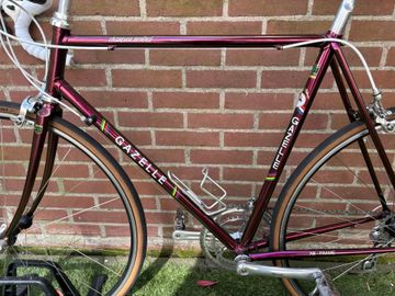 Used Gazelle Custom Campagnolo Veloce 1977 Road & Gravel, Red — image 25 of 37