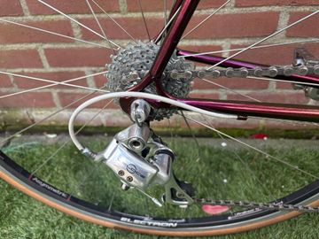 Used Gazelle Custom Campagnolo Veloce 1977 Road & Gravel, Red — image 19 of 37
