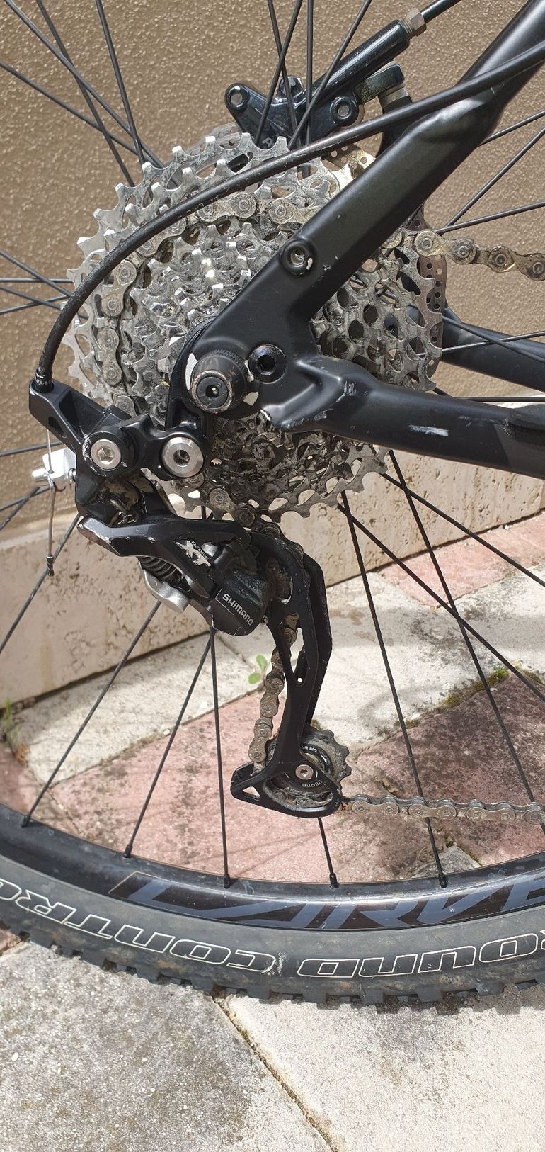Used Specialized Carve Shimano Deore XT 2014 Mountainbike, Black — image 3 of 15