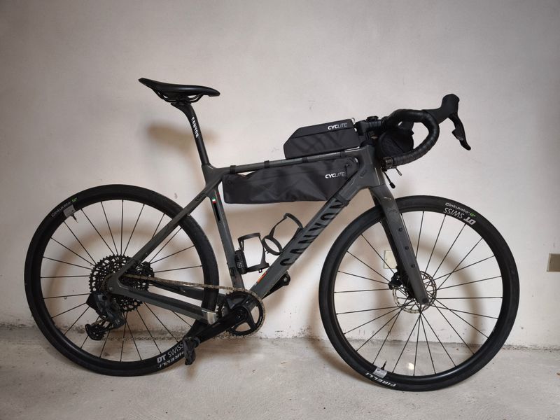 Gebrauchtes Canyon Grizl CF SL 8 Eagle 2025 2025 Road & Gravel, Hellgrau — Bild 1 von 6