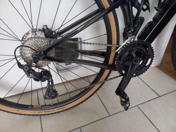 Used Cannondale Topstone Carbon 3 2023 2023 Road & Gravel, Black — image 3 of 5