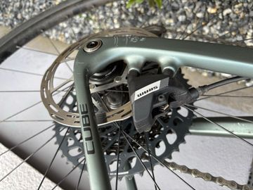 CUBE Nuroad Sram Apex Etap AXS 2024 Road & Gravel usato, Verde — immagine 5 di 7