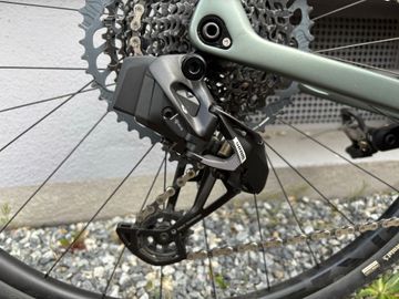 CUBE Nuroad Sram Apex Etap AXS 2024 Road & Gravel usato, Verde — immagine 3 di 7