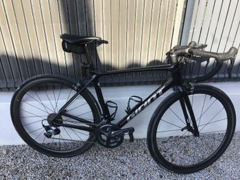 Used Giant tcr ultegra Giant TCR Ultegra 2022 Road & Gravel, Negro — image 3 of 3
