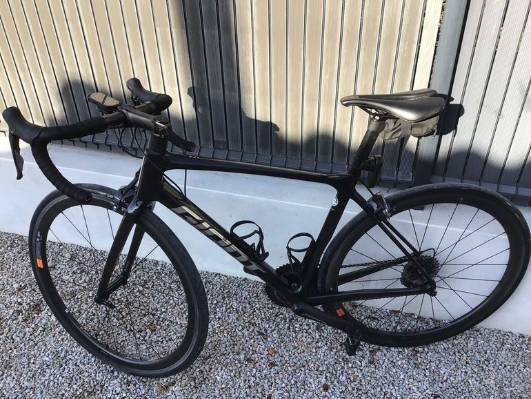 Used Giant tcr ultegra Giant TCR Ultegra 2022 Road & Gravel, Negro — image 1 of 3