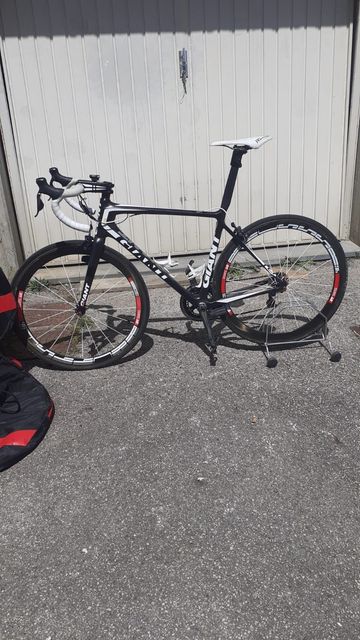 Gebrauchtes Giant TCR Advanced SL 1 2012 2012 Road & Gravel, Schwarz — Bild 2 von 3