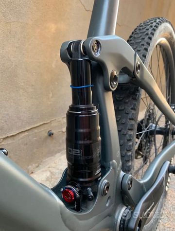 Used Scott Genius 950 2022 2022 Mountainbike, Green, 29 — image 4 of 4