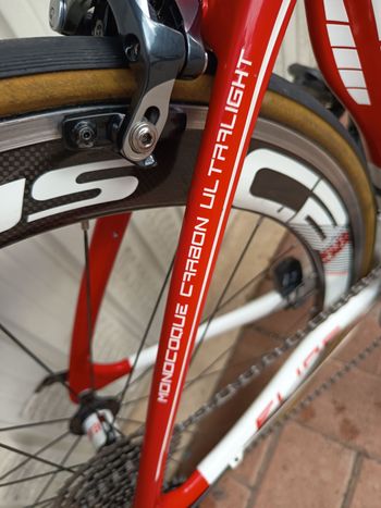 Used Elios Apex 2015 Road & Gravel, Rot — image 9 of 13
