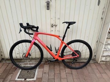 Gebrauchtes Specialized Diverge SRAM Force eTap AXS 2022 Road & Gravel, Orange — Bild 1 von 7