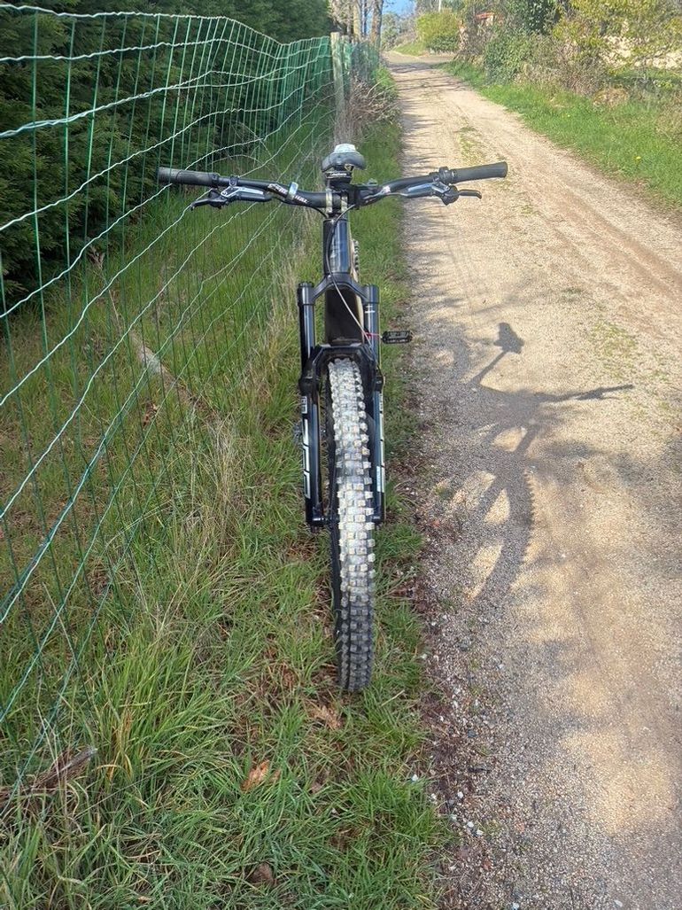 Used Lapierre LAPIERRE GLP 3 TEAM 2025 2025 Mountainbike — image 3 of 3