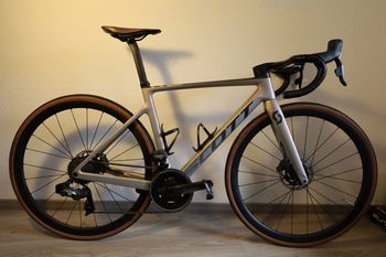 Scott, Addict RC 10 2022