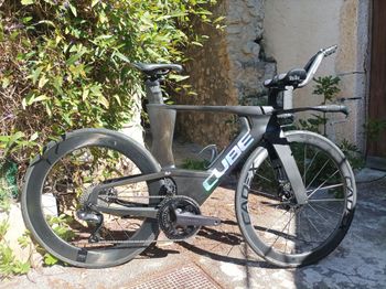 CUBE, AERIUM C:68X, SLX 2025