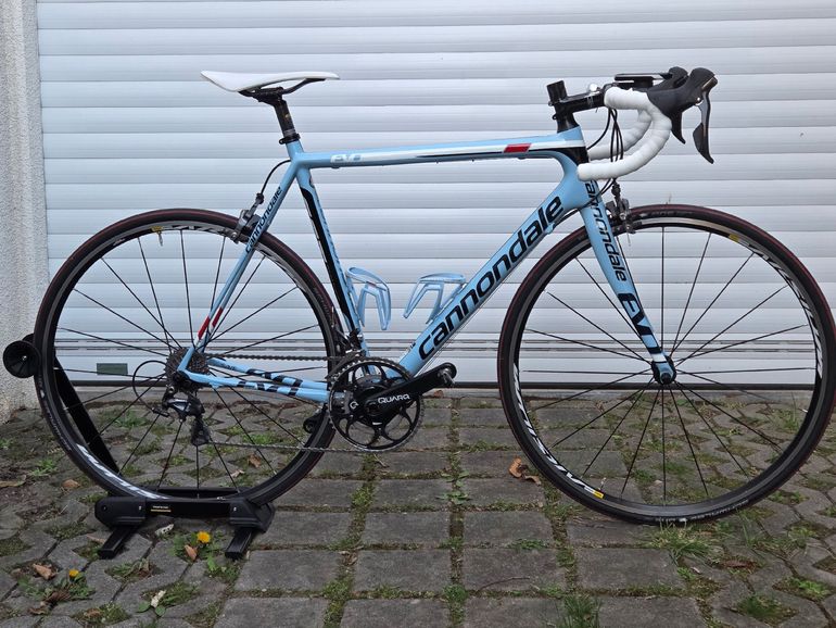 Used Cannondale SuperSix EVO Shimano Ultegra 2014 Road & Gravel, Blue — image 1 of 13